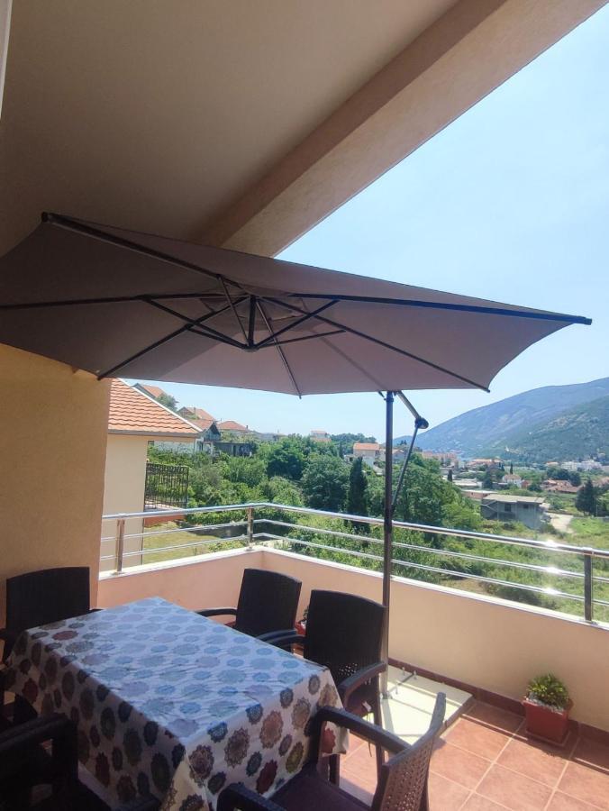 Jovana -- Porodicni Apartmani Igalo แฮร์เซ็ก-โนวี ภายนอก รูปภาพ